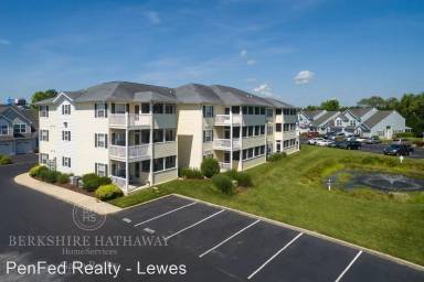 Main picture of 17275 King Phillip Way