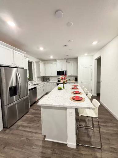 Main picture of 8245 Morning Star Way