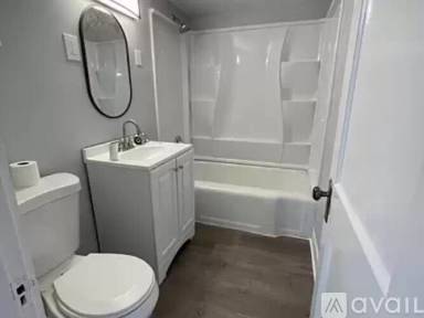 Main picture of 19 Lambert Ct