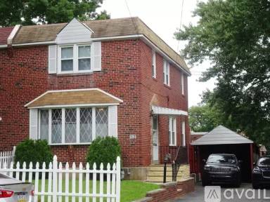 Main picture of 513 Poplar St