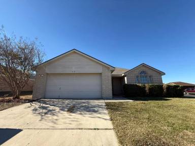 Main picture of 4801 Lindsey Dr