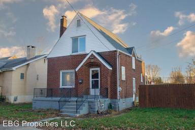 Main picture of 436 Farnsworth Ave