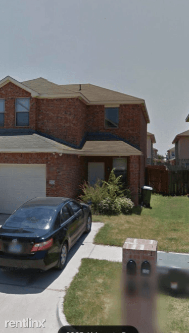 Main picture of 2300 Aldergate Dr