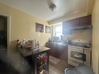 Main picture of 4047 Market St