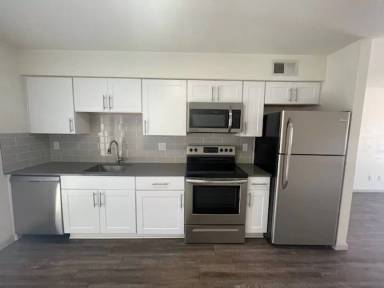Main picture of 8605 - 8641 Coronado