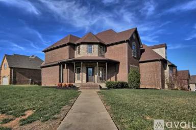 Main picture of 1500 Edgewater Ln