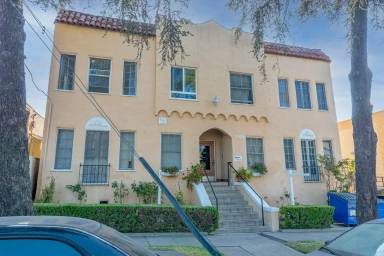Main picture of 1522 N Mariposa Ave