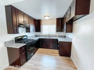 Main picture of 16942 Lynn Ln