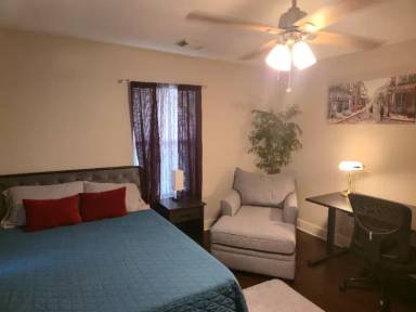 Main picture of 6627 Foster St