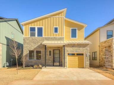 Main picture of 2538 NW 129th St