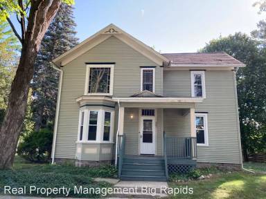 Main picture of 307 Ives Ave