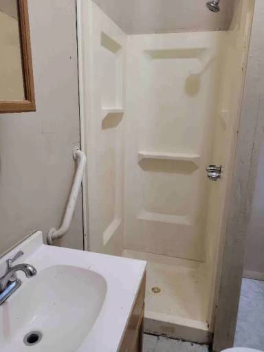 Main picture of 5257 W Jefferson St