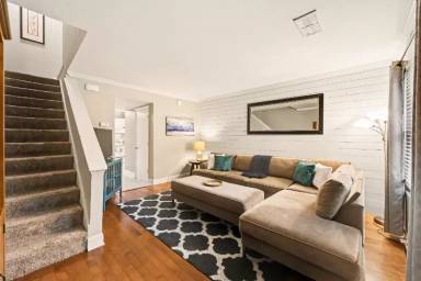 Main picture of 507 Stinson Dr