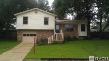 Main picture of 127 Beverly Dr