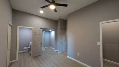Main picture of 1235 32nd St