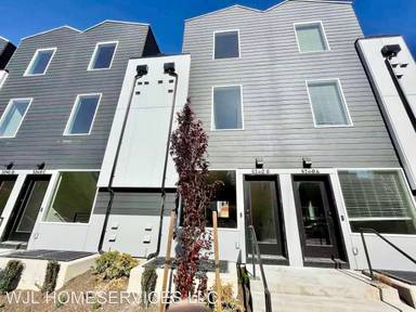 Main picture of 5240A - D Brooklyn Ave NE