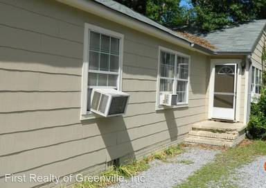 Main picture of 114 N College St