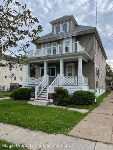 Main picture of 135 Woodell Ave