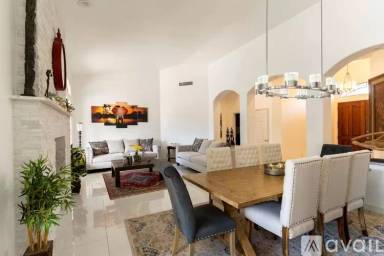Main picture of 3600 N Sabino Creek Pl