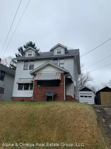 Main picture of 268 Rowland Ave