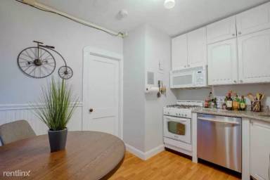 Main picture of 234 Cambridge St