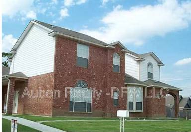 Main picture of 815 Valleybrooke Dr