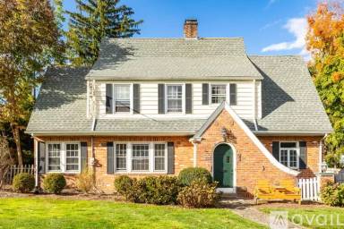 Main picture of 590 Park Rd