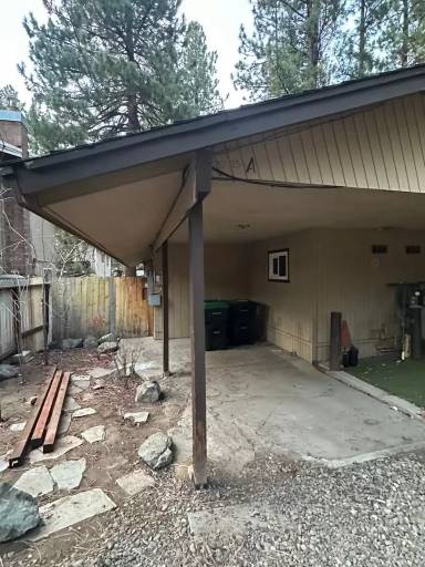 Main picture of 3735 Tamarack Ave