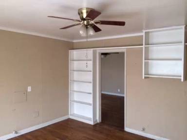 Main picture of 2026 W Hermosa Dr