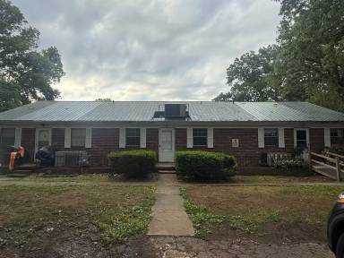 Main picture of 206 Pinecrest Dr