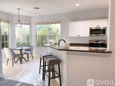 Main picture of 12854 Carrington Cir
