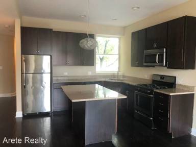 Main picture of 3821 W Montrose Ave