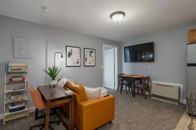 Main picture of 18 Brook St