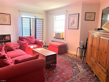 Main picture of 7 Garden Ct