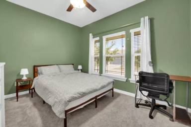 Main picture of 2113 Paxton Way