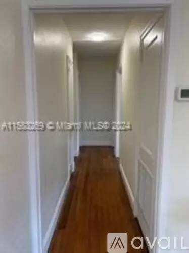 Main picture of 31 Veragua Ave
