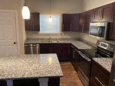 Main picture of Way - 1809 Bellevue Way