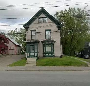Main picture of 45 Elm St