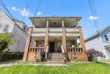 Main picture of 9607 Sophia Ave