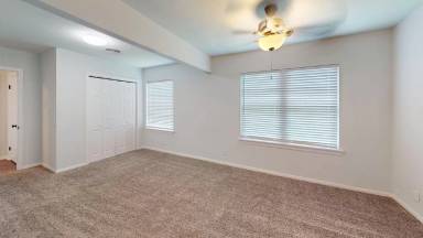 Main picture of 2618 Goliad St