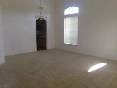 Main picture of 1030 Garden Ct