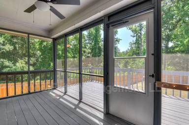 Main picture of 612 Fieldstone Way