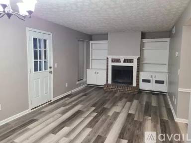 Main picture of 77 Sandalwood Cir