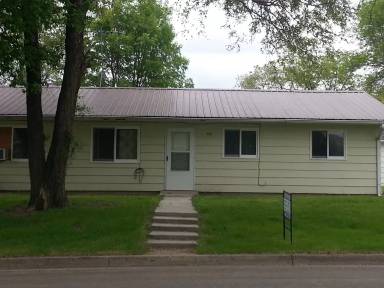 Main picture of 842 4th St SW