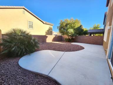 Main picture of 2416 Crane Ct