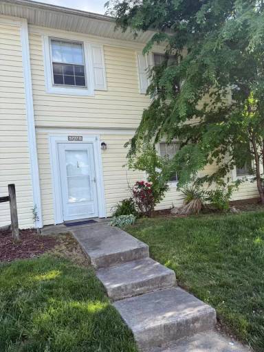 Main picture of 5727 Bramblegate Road Unit B