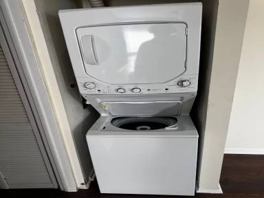 Main picture of 1836 Fitzwater St