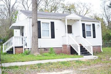 Main picture of 3971 Linden Cir