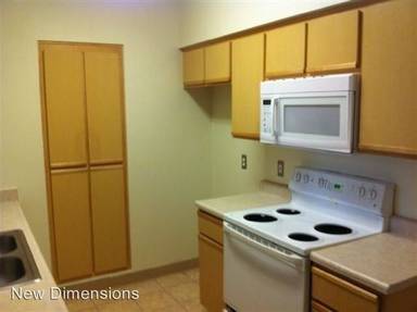 Main picture of Silver Creek Condos