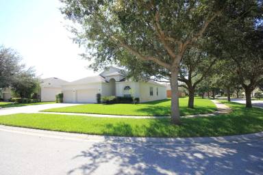 Main picture of 2727 Abbey Grove Dr